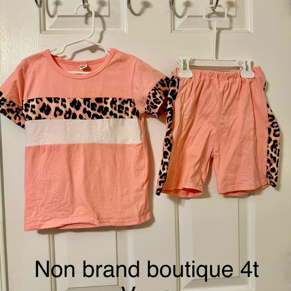 Pink leopard short set 4t